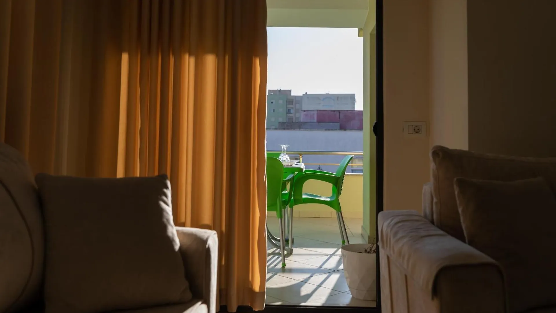 Vila Emi Apartment'S Durrës Appartement